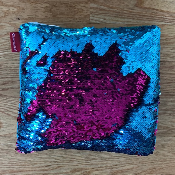 American Girl NWOT Sequins Pillow - Picture 5 of 8